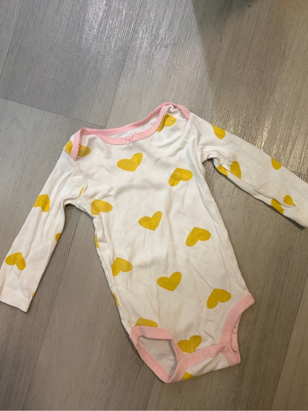 Carter's White Long-Sleeve Bodysuit with Yellow Heart Print and Pink Trim